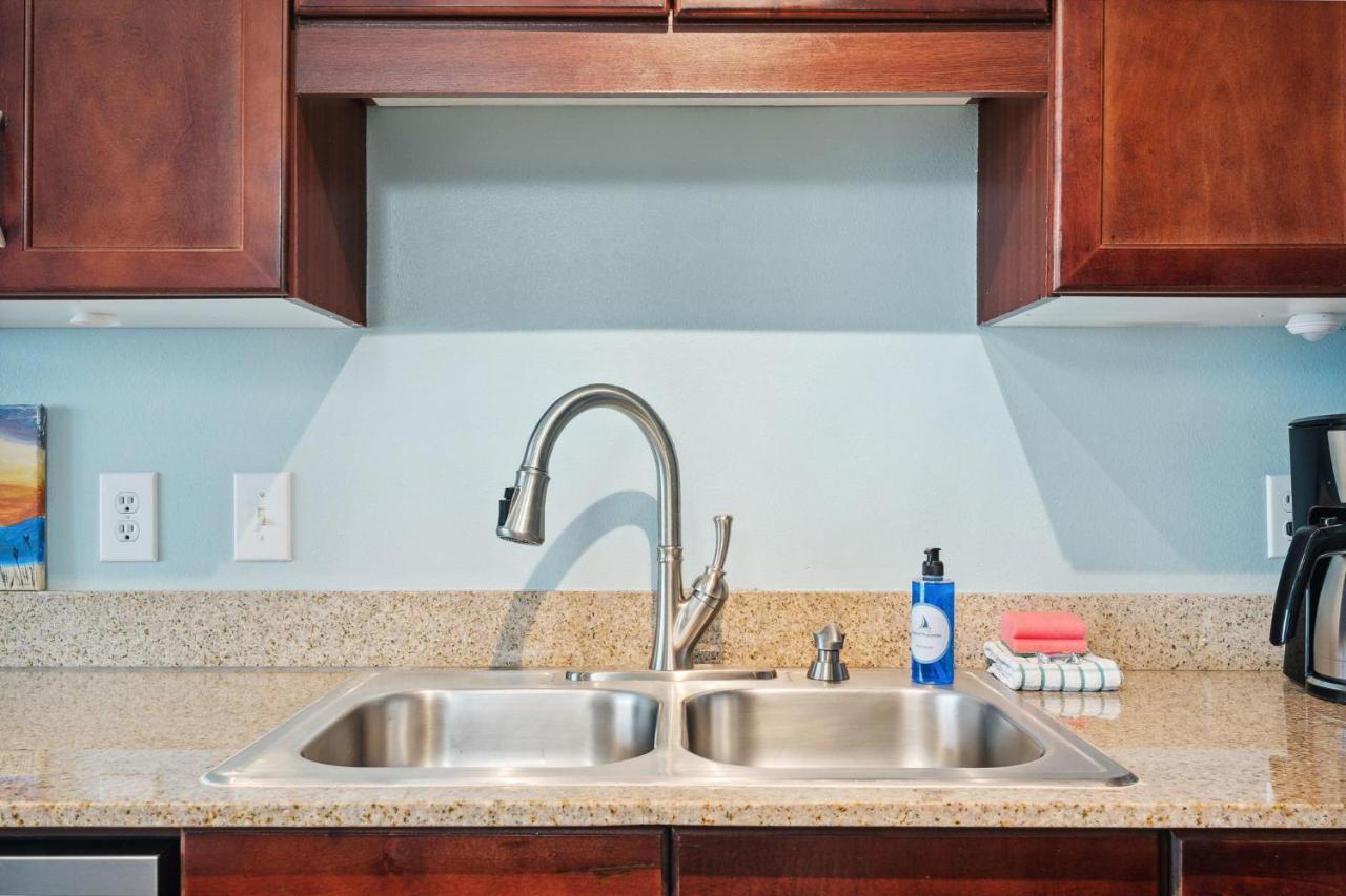 A Shore Thing At Laketown Wharf #1904 By Nautical Properties Panama City Beach Eksteriør billede