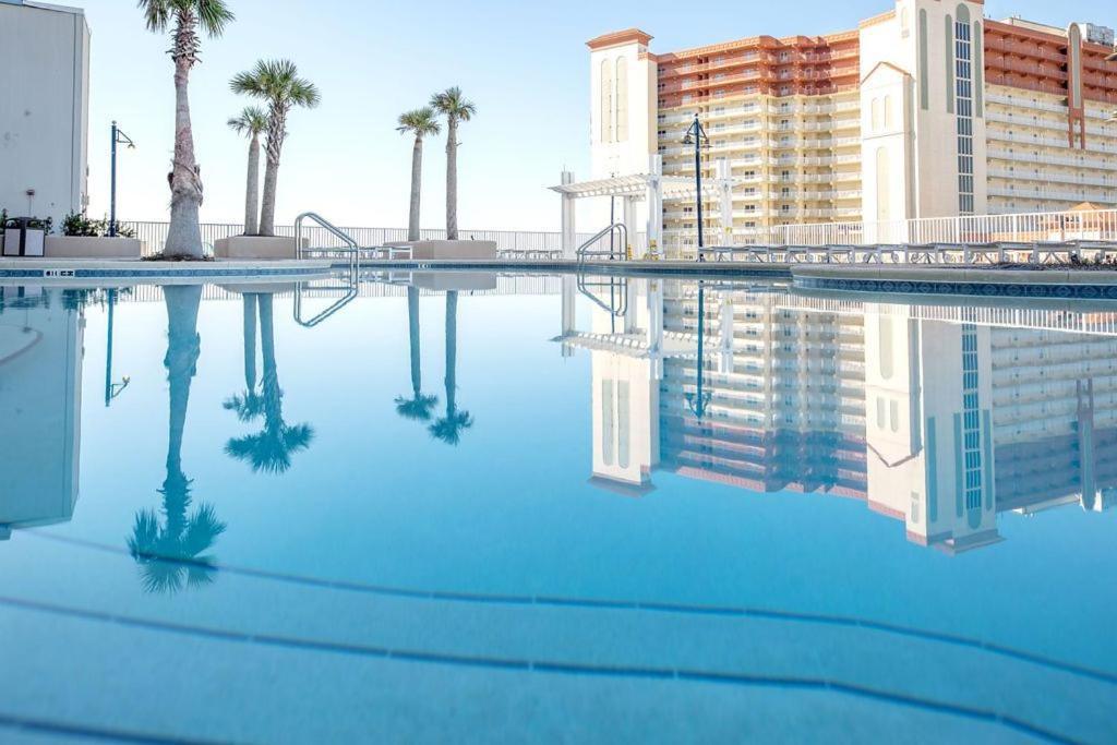 A Shore Thing At Laketown Wharf #1904 By Nautical Properties Panama City Beach Eksteriør billede