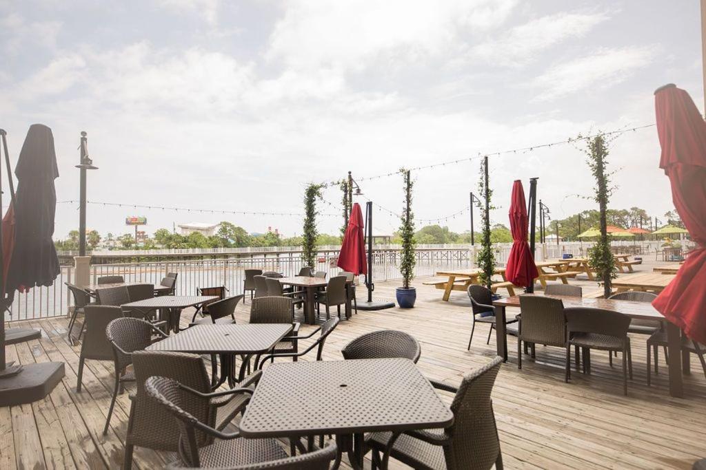 A Shore Thing At Laketown Wharf #1904 By Nautical Properties Panama City Beach Eksteriør billede